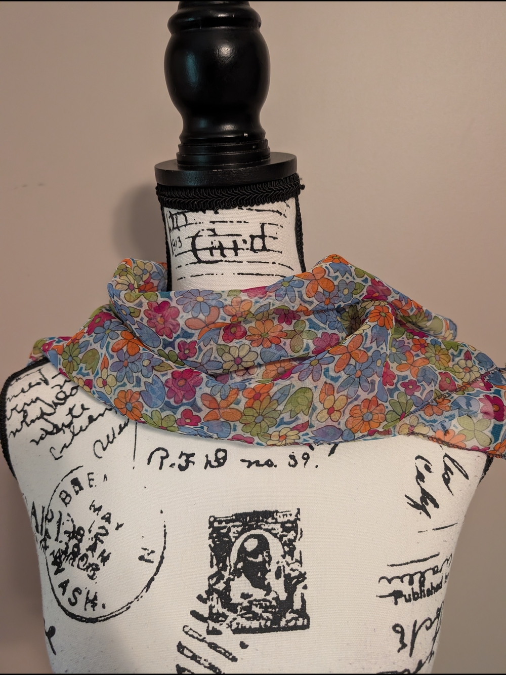 Lightweight Floral Print Scarf - Multi
